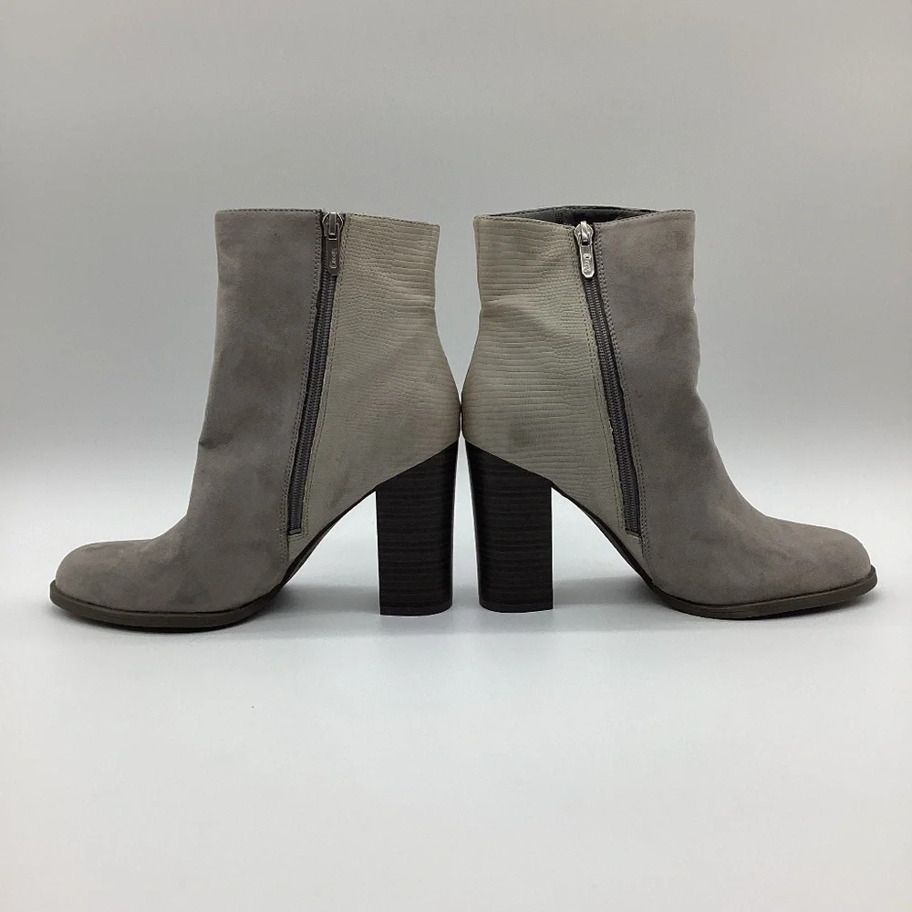 1837. Circus by Sam Edelman Two-Toned Grey Boots Size 9 VGUC